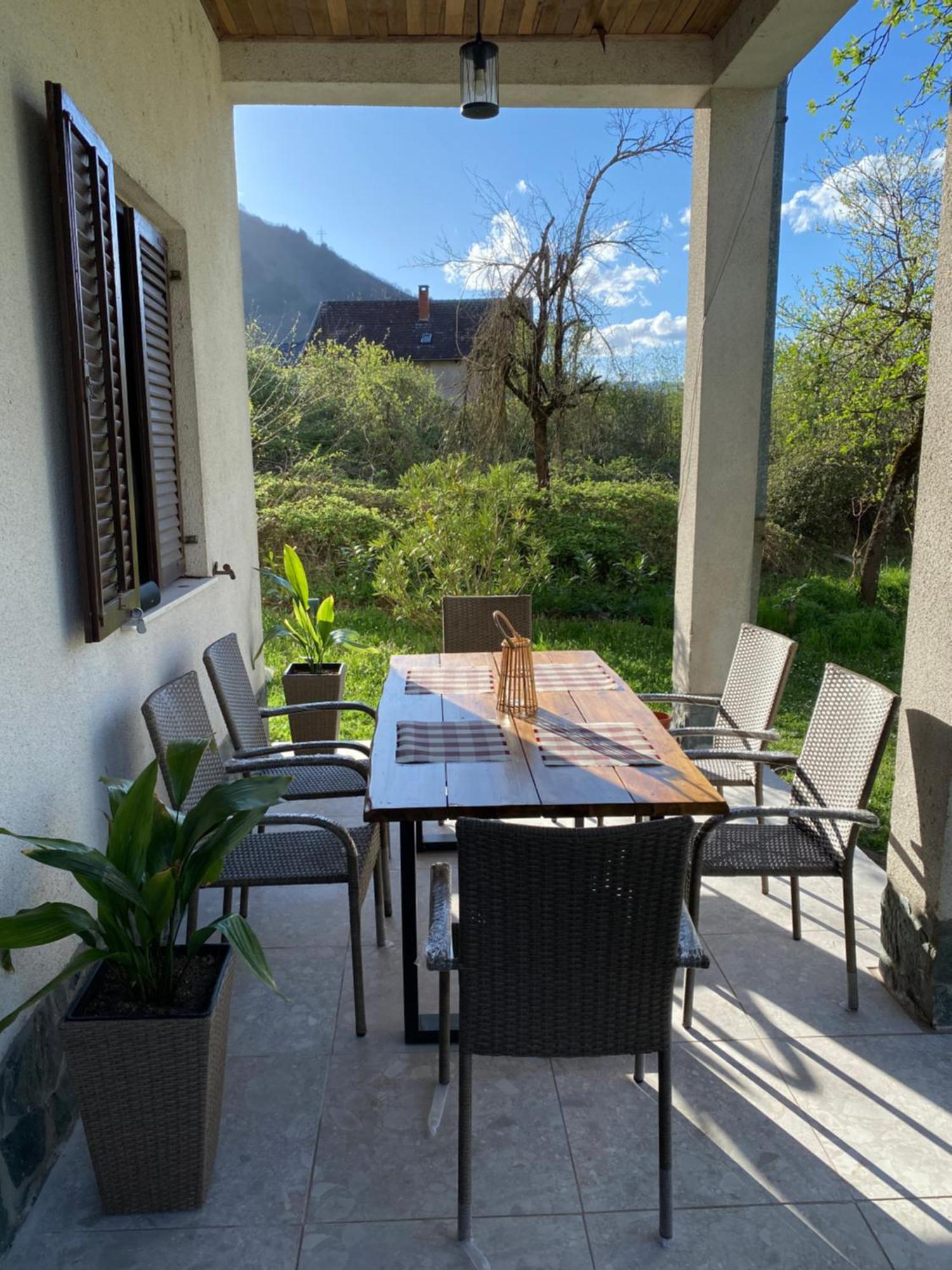 Konjic Lakeside Resort Екстер'єр фото